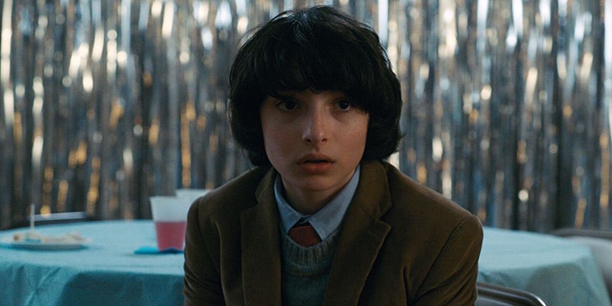 How old are the young Stranger Things actors in real life?