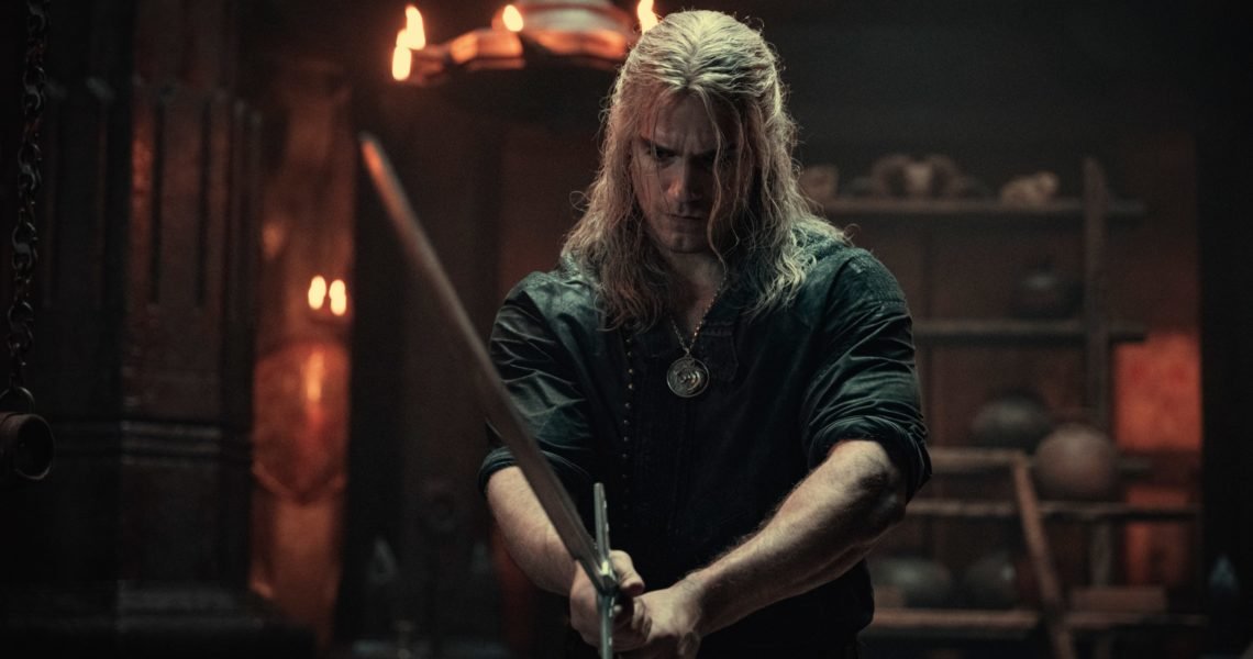 The Witcher Season 2 Clip: New Sword Meets New Monster – the Myriapod