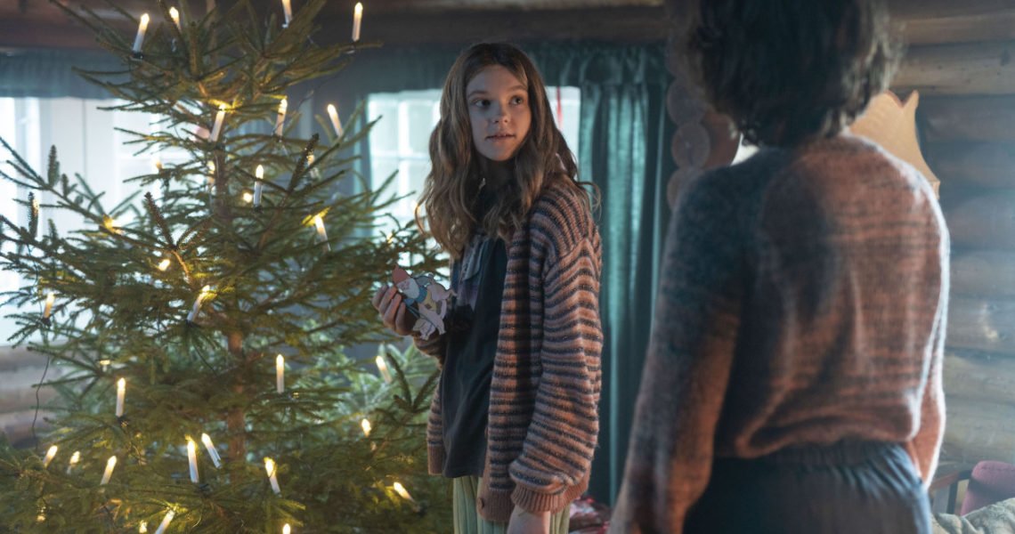 Elves on Netflix Reimagines Elves on a Christmas Vacation – Fans’ Reviews and Ending Explained