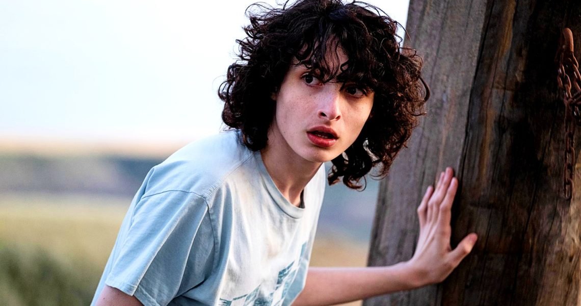 Finn Wolfhard Labels Mike Wheeler’s Dress-up as “Gross” and Advices His Character to “Listen More” in ‘Stranger Things’ Season 4