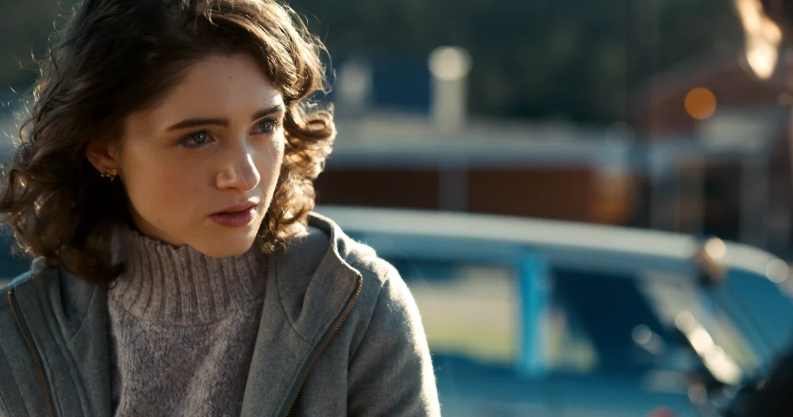 Natalia Dyer Teases “There is some Nancy-Robin (Maya Hawke) stuff going on this season” in ‘Stranger Things’