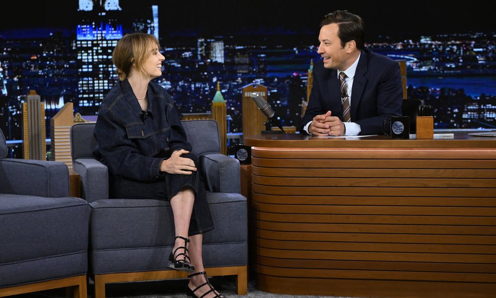 Maya Hawke Unveils Her Second Album Moss’ Vinyl Especially Made for Jimmy Fallon, Vecna Is Not Ready for This