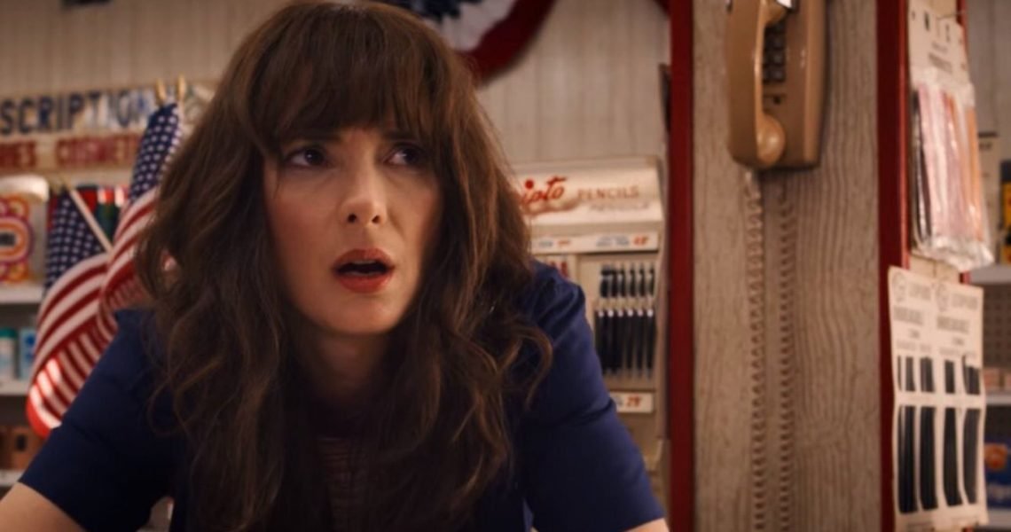 Winona Ryder Reveals Her Secrets and Favorites From the World of Movies in Netflix Screen Test