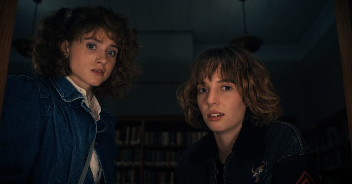 Maya Hawke Wants To Have a “powerful love story” for Robin and Nancy Only To Sacrifice Herself Later for…