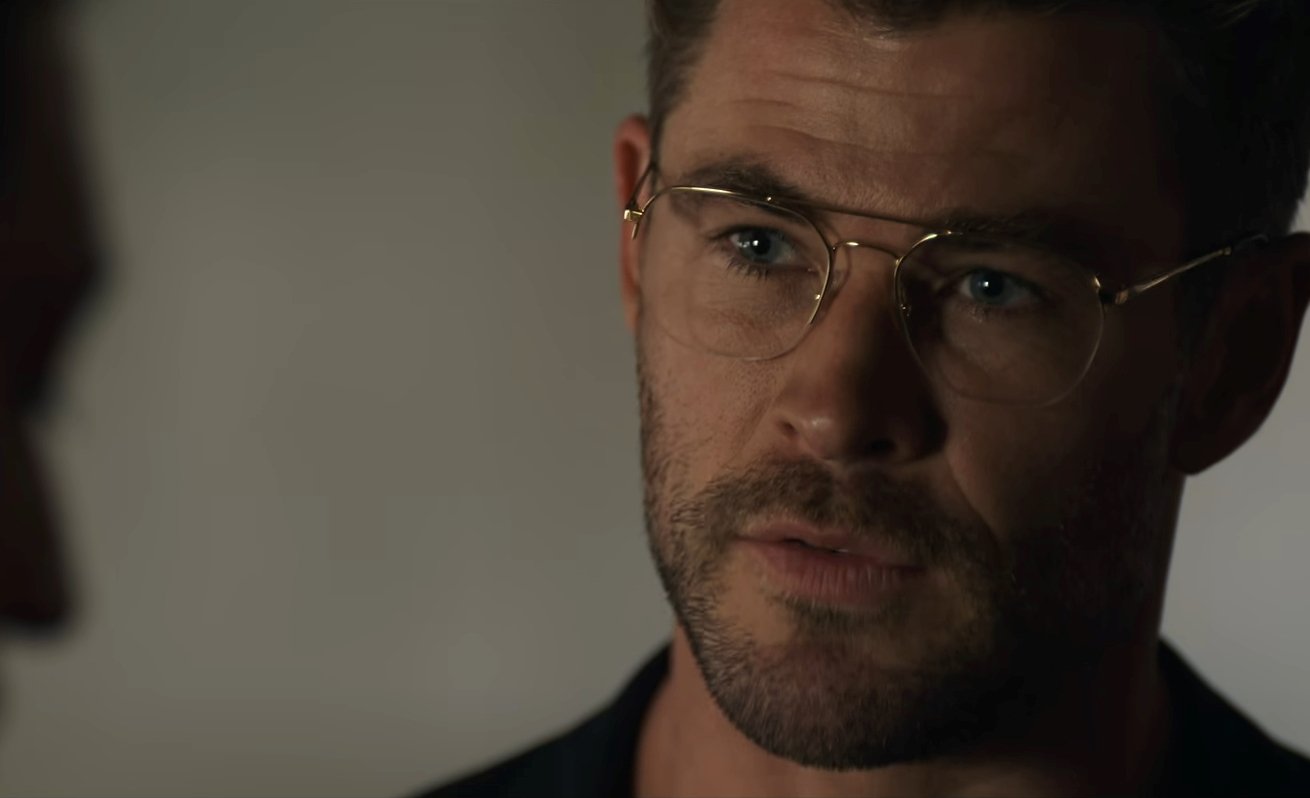 Chris Hemsworth Does Not Believe In “Millennials” in ‘Spiderhead’ for an Interesting Theory