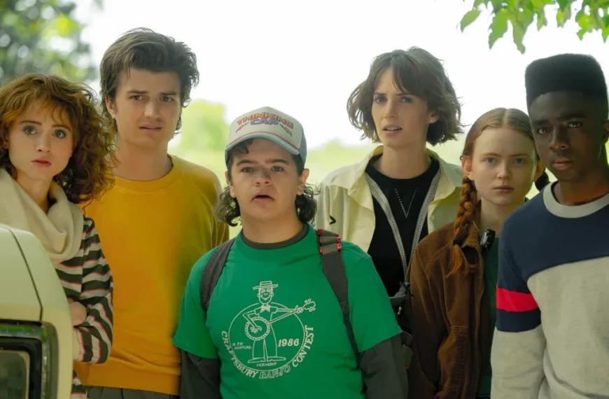 5 Scenes From Stranger Things That Prove It Is No Less Than a Sitcom