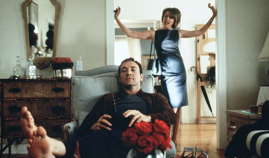 Oscar-Winning Comedy-drama With Many Unscripted Scenes Starring Kevin Spacey and Annette Bening is Now On Netflix