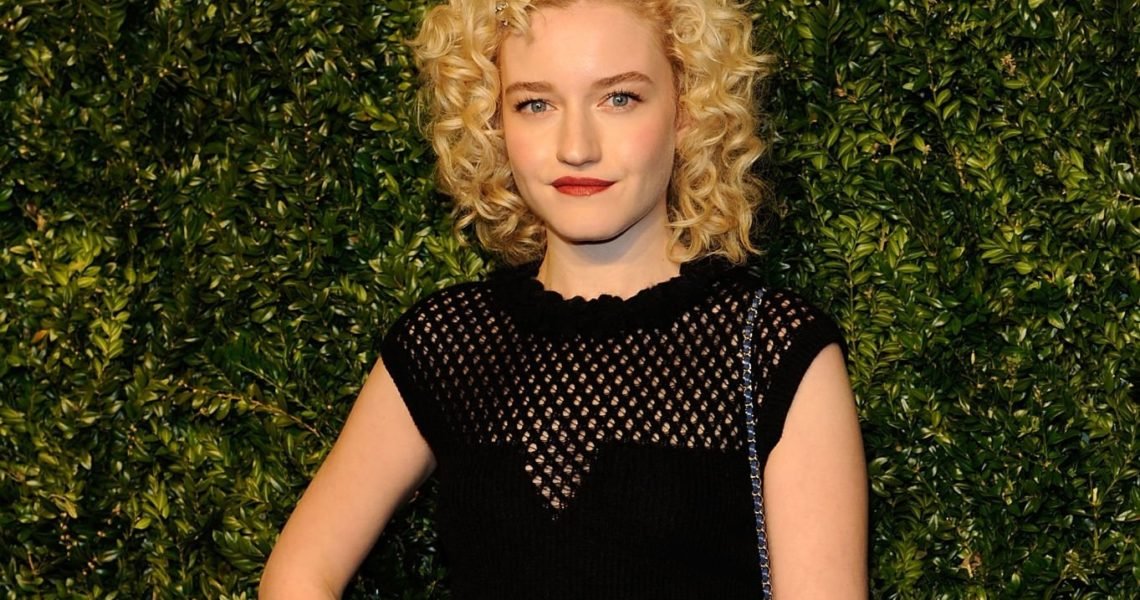 The Hidden Gem Underrated Julia Garner Horror Movie You Must Check Out