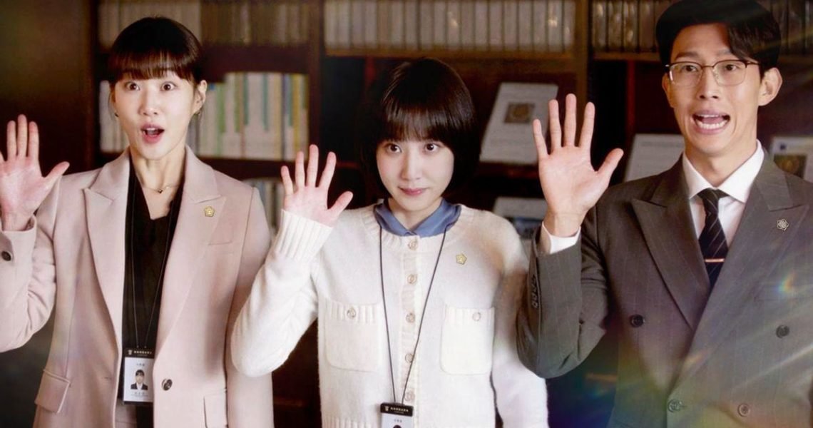 ‘Extraordinary Attorney Woo’ Actor Park Eun-Bin Can’t Stop Goofing Around On The Set