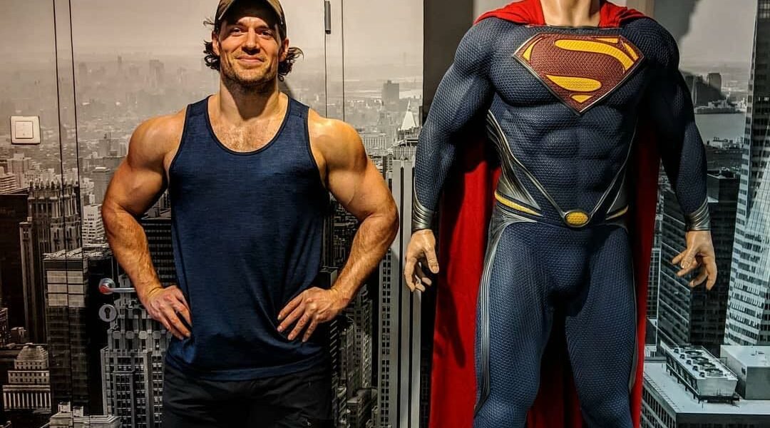 Henry Cavill Questions “What Would Superman Do?” To Make Decisions