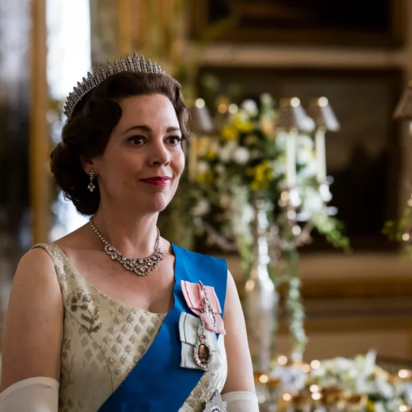 Who Will Play Queen Elizabeth 2 In Season 5 Of The Crown?