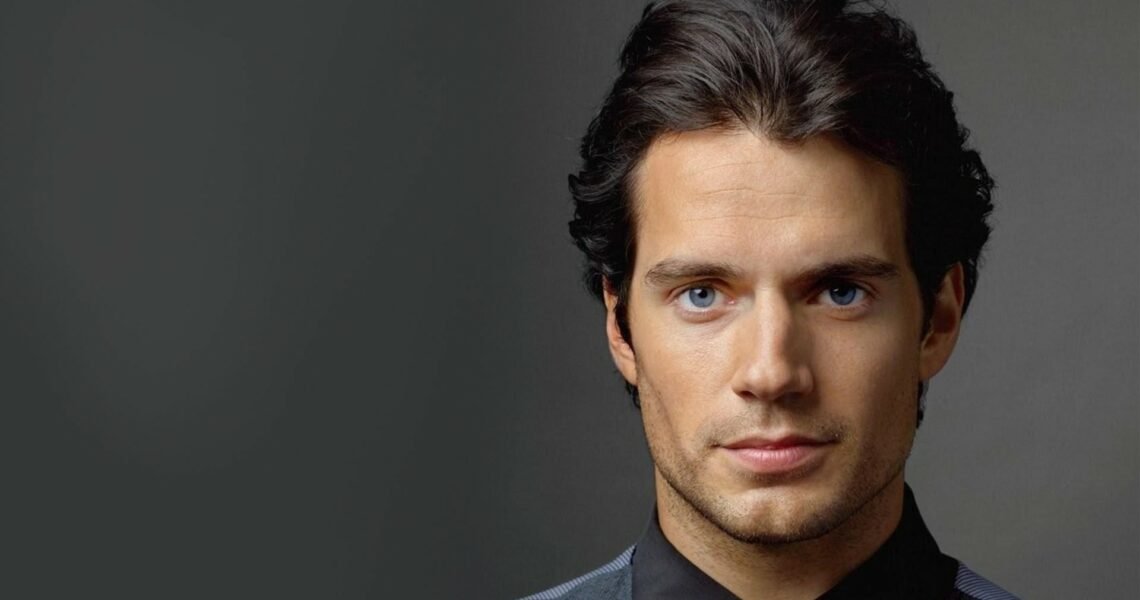 Times When Henry Cavill Was Thirsted Over by Female Celebrities