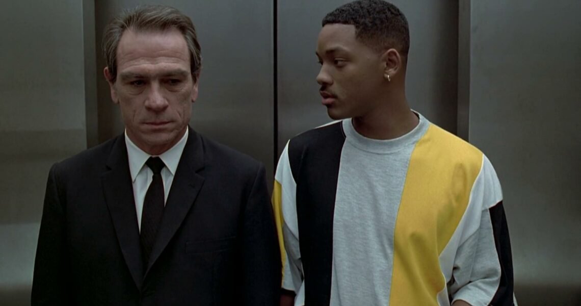 The ‘Stinking’ Story of Will Smith, Tommy Lee Jones, and a Torture on ‘Men in Black’ Production