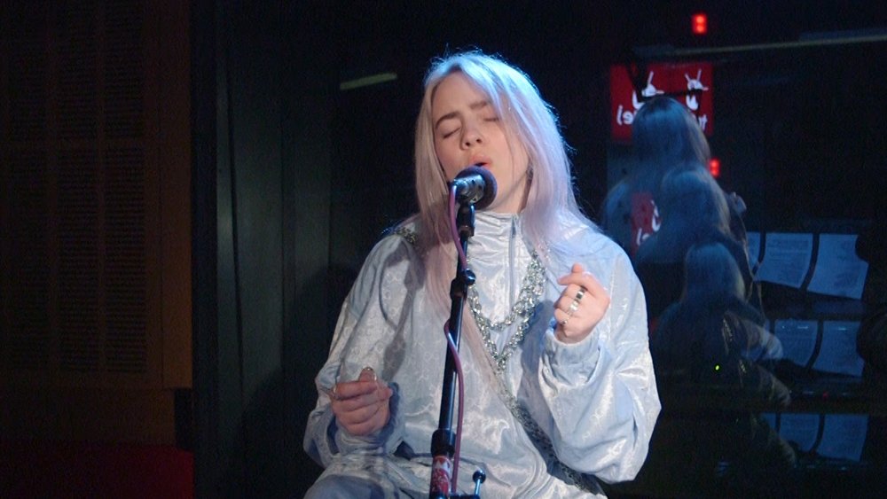 “It smells like…” – When Grammy Winner Billie Eilish Once Compared the Inside of a Music Studio to Cannabis