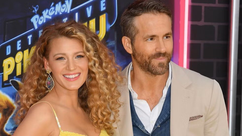“If I was walking with my husband…“ – Blake Lively on How She Does Not Need Ryan Reynolds to Shelter Her Anymore