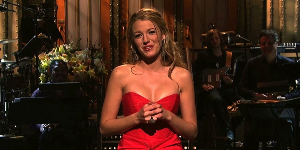 Why Blake Lively Wants to Be Seen as a “working mother”