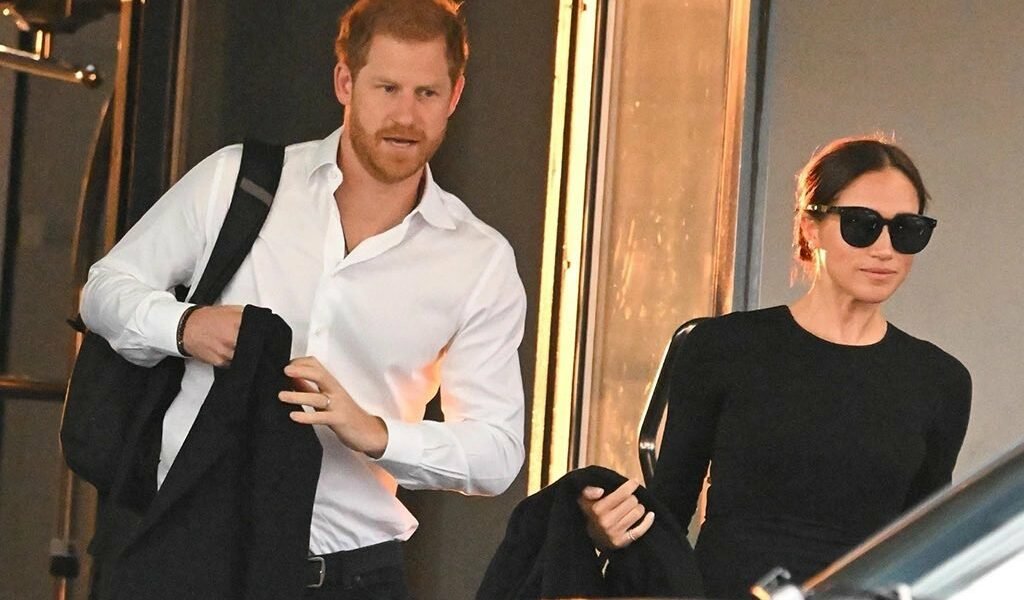 INCONSISTENCY! Prince Harry Accused of Messing Up Meghan Markle’s First Date Dress Details