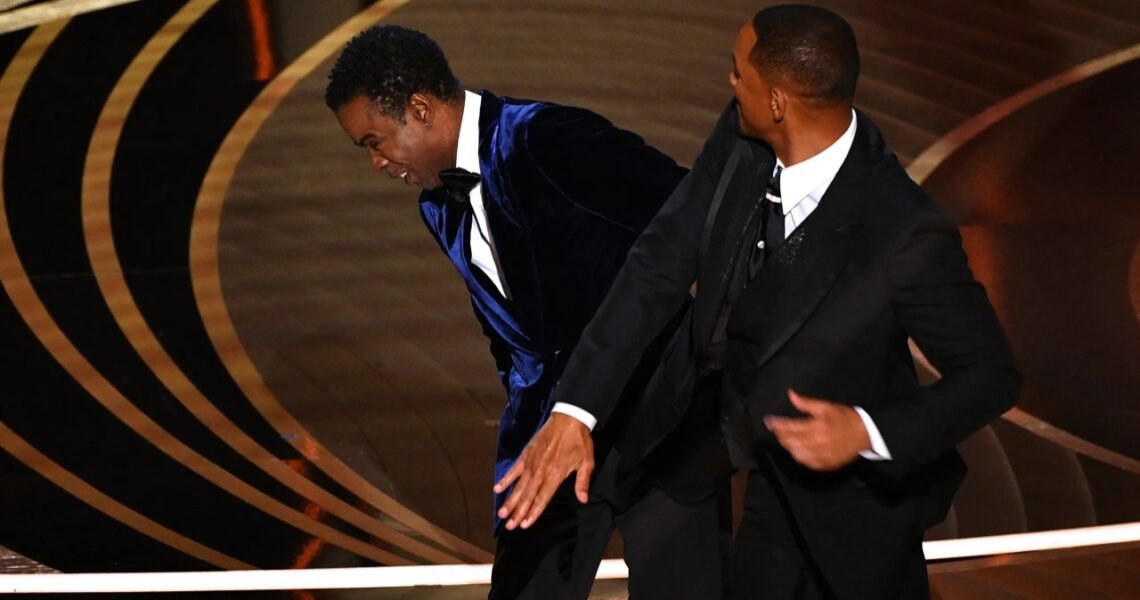 “Will Smith Slap of The Game Awards”- The Internet Goes Crazy Over the Bill Clinton Kid’s Shambolic Appearance at an Event