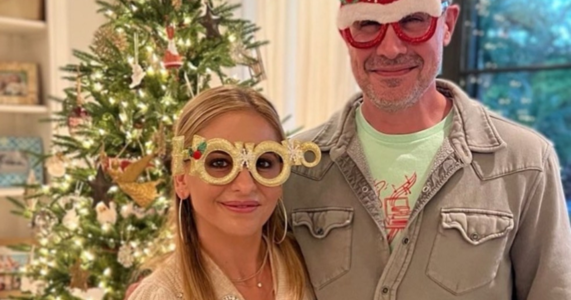 Sarah Michelle Gellar Channels Her Inner Barbie at an Exquisite Tropical Holiday That’ll Leave You Envious