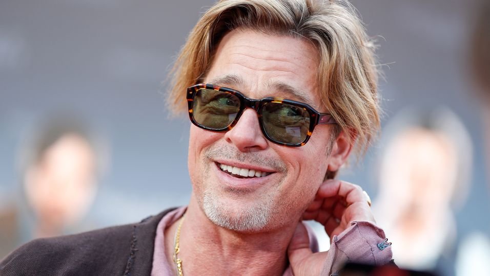 Brad Pitt Gets Vocal About His First Ever On-Screen Love Scene, Says: ‘I was just rolling and frolicking’