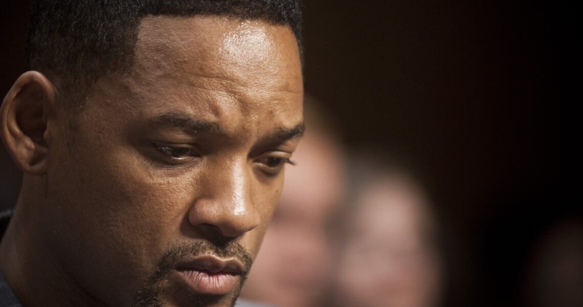 Will Smith Privately Tried and Failed to Apologize to Chris Rock, Sources Reveal