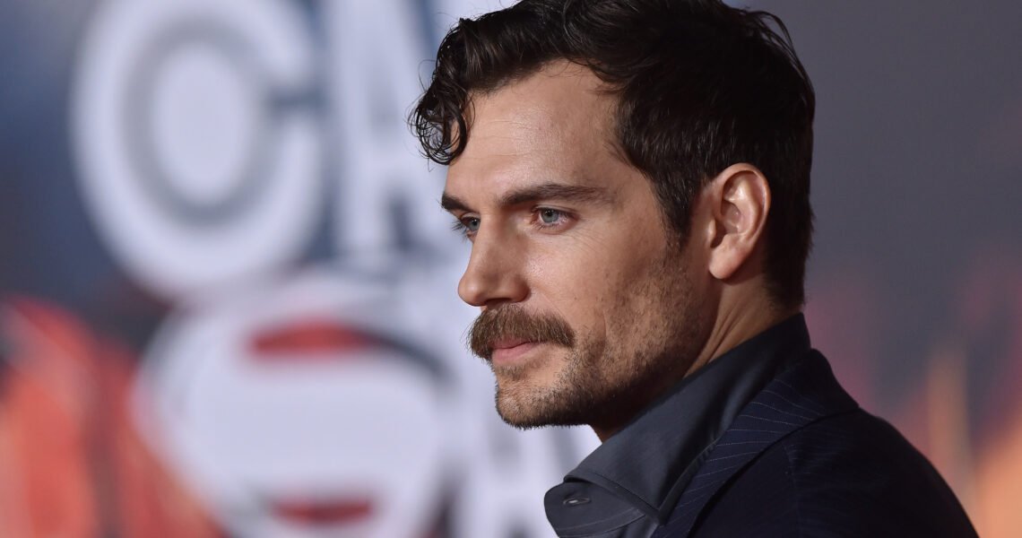 “I can show my grandkids one day” – Throwback to When Henry Cavill Opened Up About the ‘Justice League’ Mustache Memes