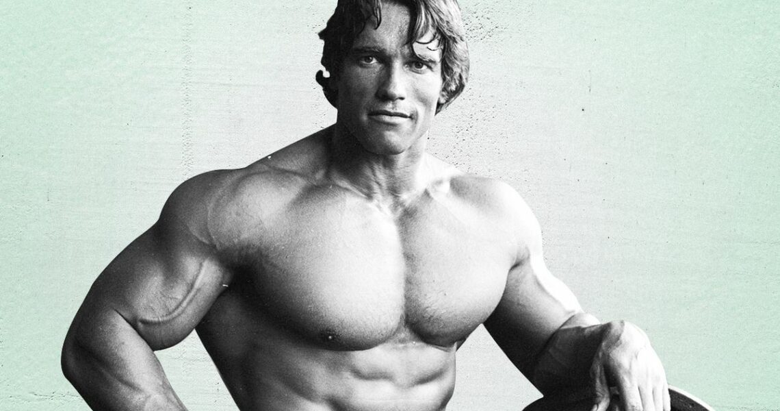 “Do whatever you enjoy…” – Arnold Schwarzenegger Talks About Using Lighter Weights and How They Can Help Gain Weight