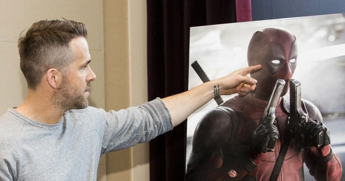 ‘Deadpool’ and Ryan Reynolds Teamed Up to Raise $10,000 to Donate to a Charity in 2016