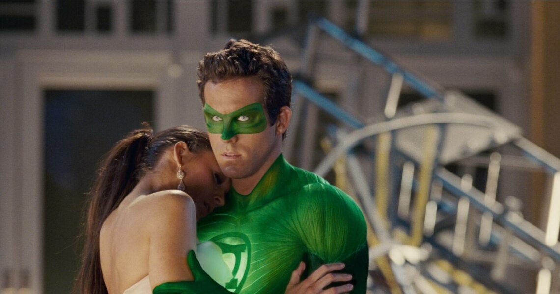 “Oh my God it was like a ukulele down there” – Ryan Reynolds Revealed His Reaction When He First Saw ‘Green Lantern’