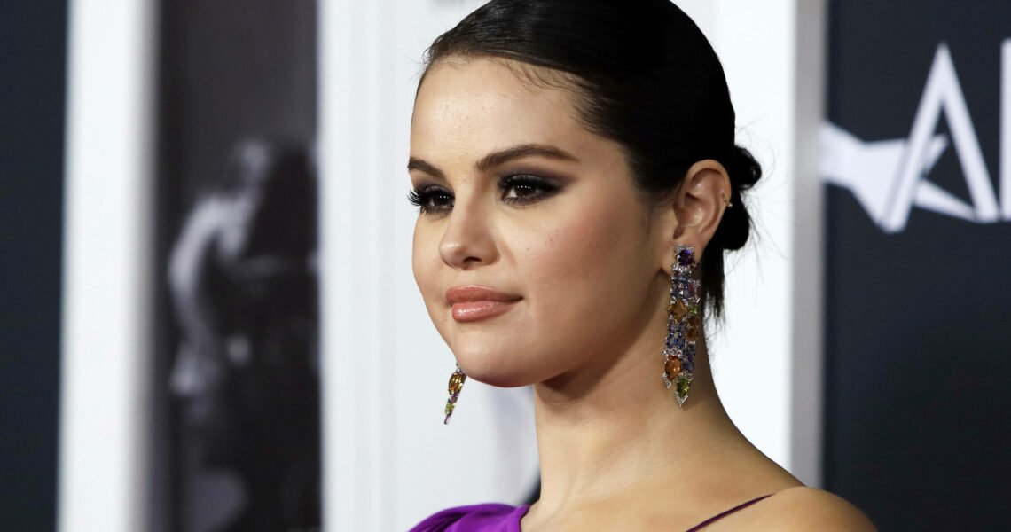 Selena Gomez Takes Over the Internet on Oscars 2023 Night, With an Enticing First Look at ‘Only Murders in the Building’ Season 3
