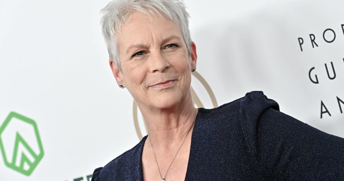 “I don’t even know” – Jamie Lee Curtis Has a Surprising Reply to an Offer to Join ‘The White Lotus’ Season 3 at the SAG Awards 2023